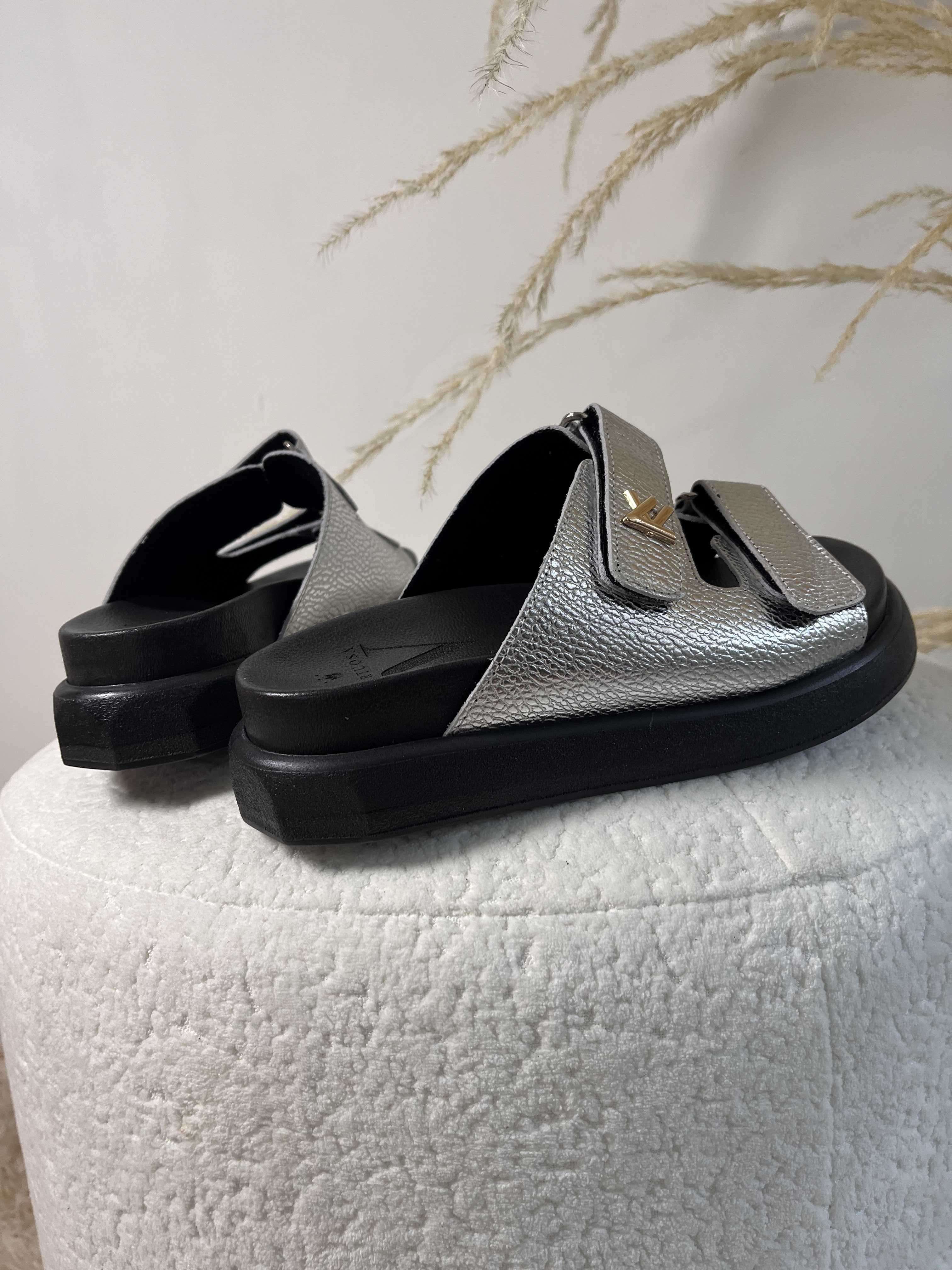 Sandalia canoa correas