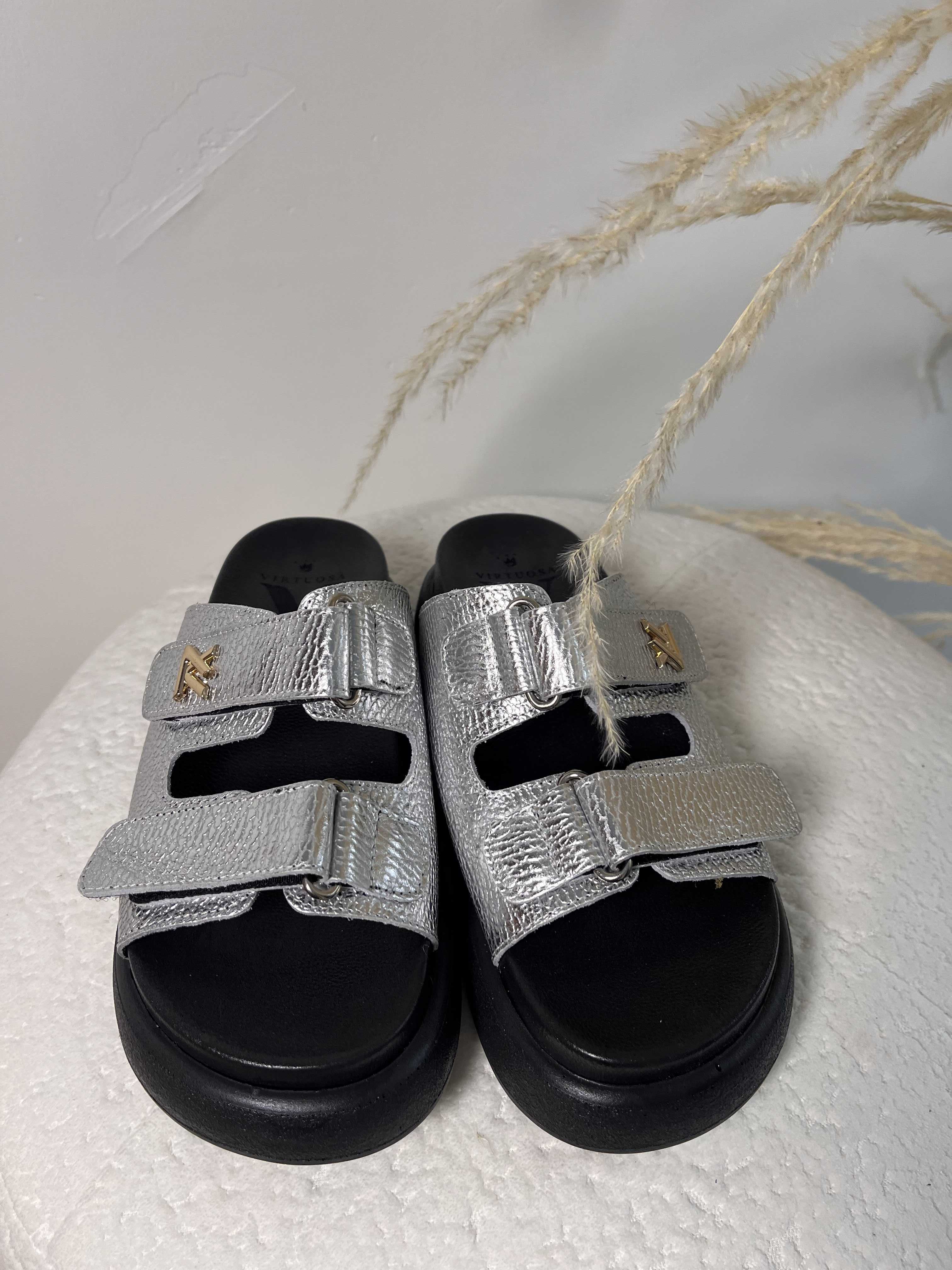 Sandalia canoa correas